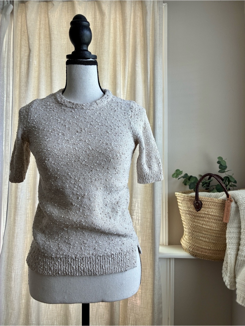 Ann Taylor Classic Cream Short-Sleeve Knit Sweater